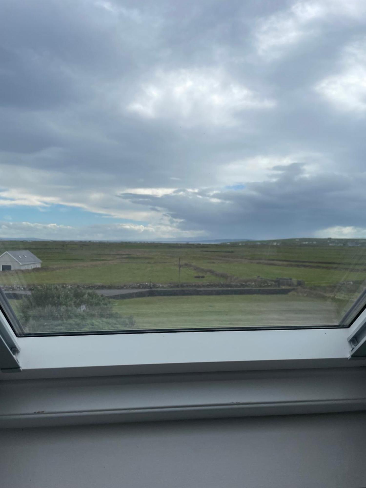 Cois Na Mara Bridges Of Ross V15 T677 Bed and Breakfast Kilbaha Exteriör bild